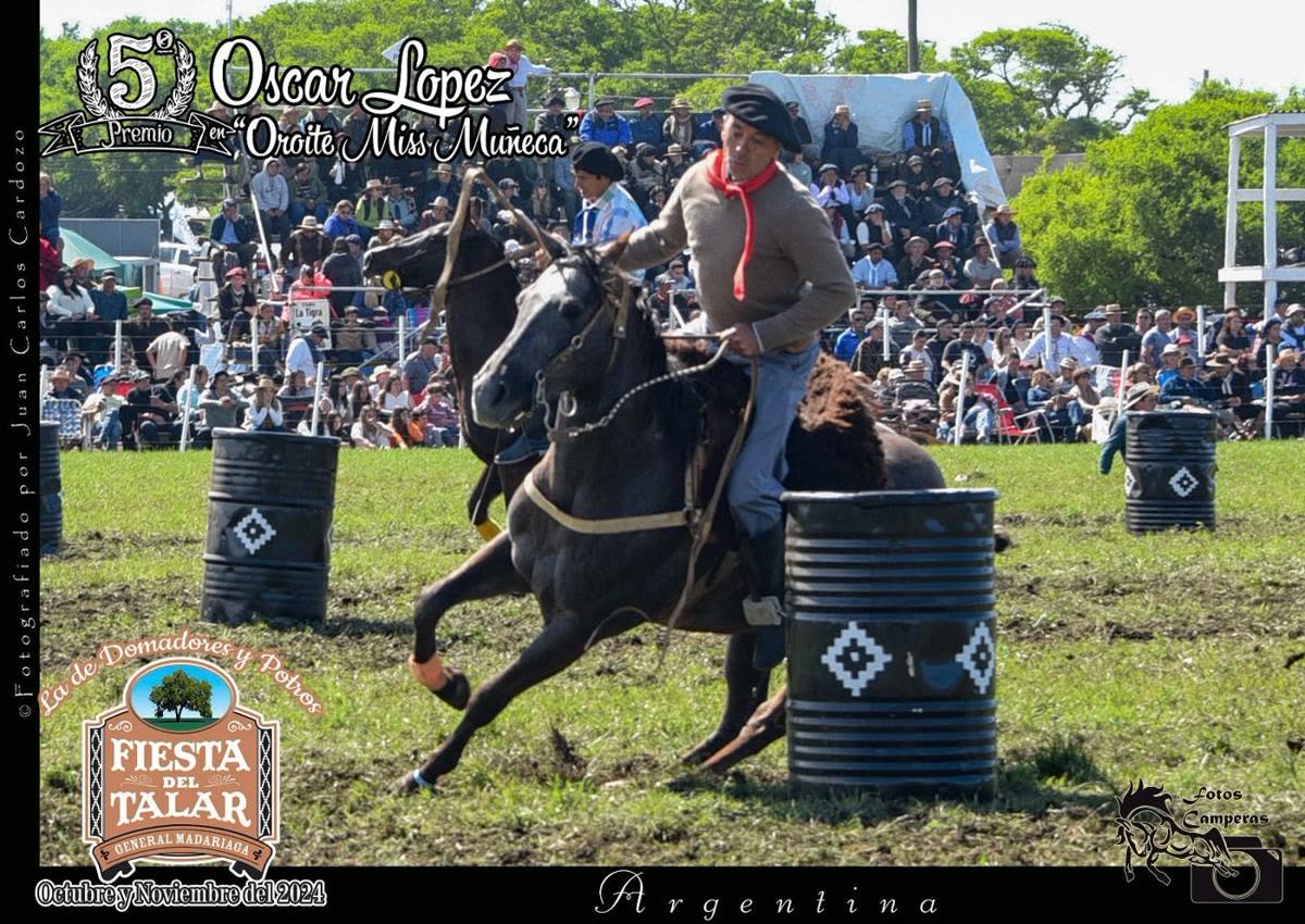 Oroite Miss Muñeca doblando un barril en la Fiesta del Talar